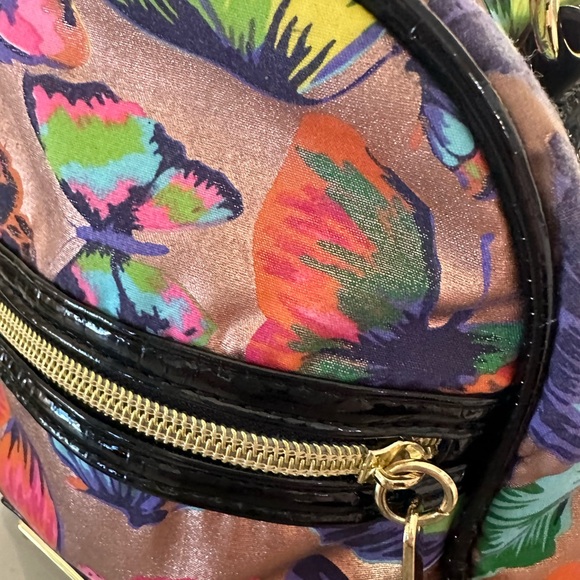 Betsey Johnson satchel purse with free mini bag! 💗 - Picture 11 of 16